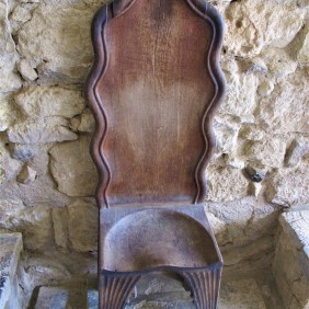 A replica of a throne, Knossos Palace